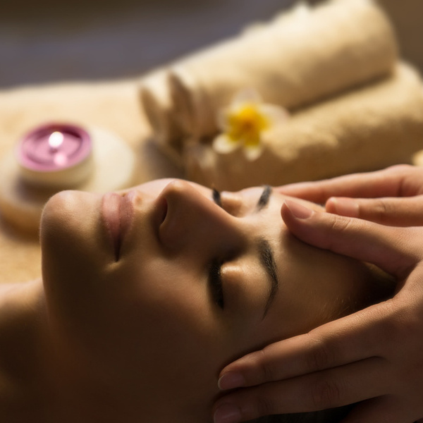 limpieza-facial-san-vicente-del-raspeig-masaje-cara